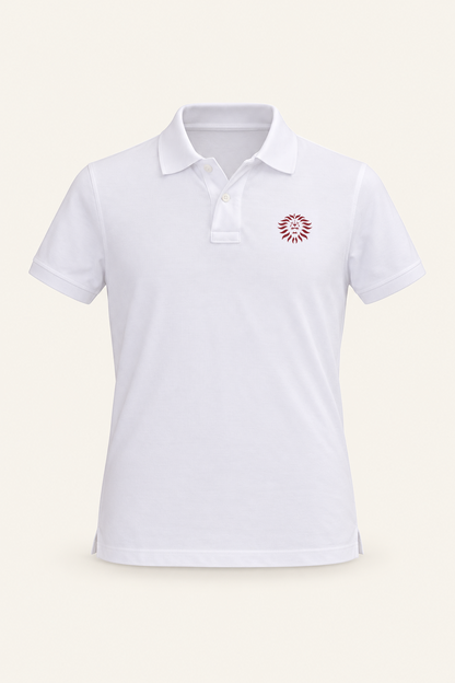 Colore: Bianco — Polo in cotone a maniche corte, vista del capo, sfondo avorio, logo originale