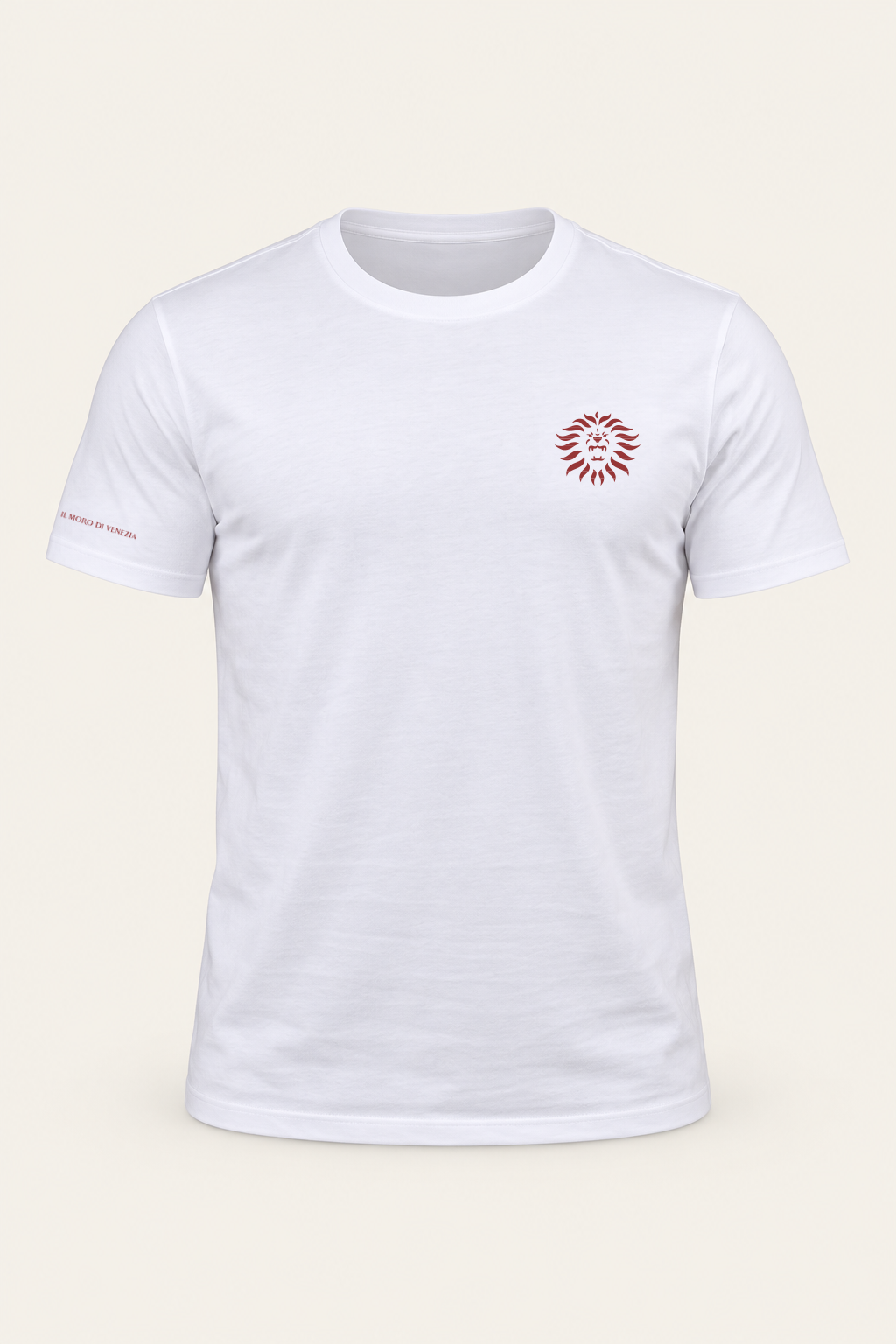 Colore: Bianco — T-Shirt Leone, vista del capo, sfondo avorio, logo originale