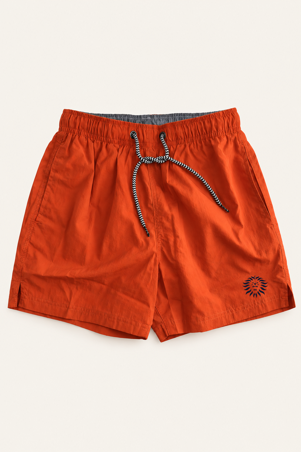 Colore: Orange — Costume Il Moro di Venezia, vista del capo, sfondo avorio
