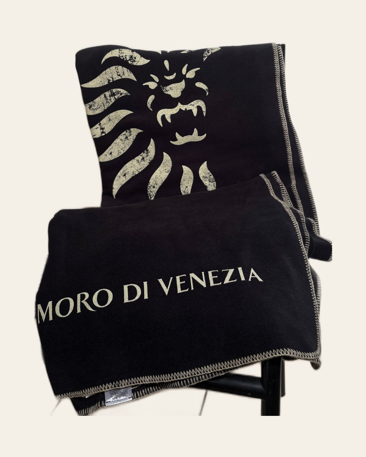 Colore: Nero — Coperta in pile Il Moro di Venezia 170x145 cm